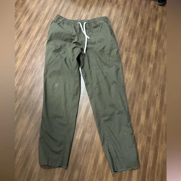 Vuori Women's Ripstop Pants Raw Hem Army Green Size small VW450 - Picture 4 of 10